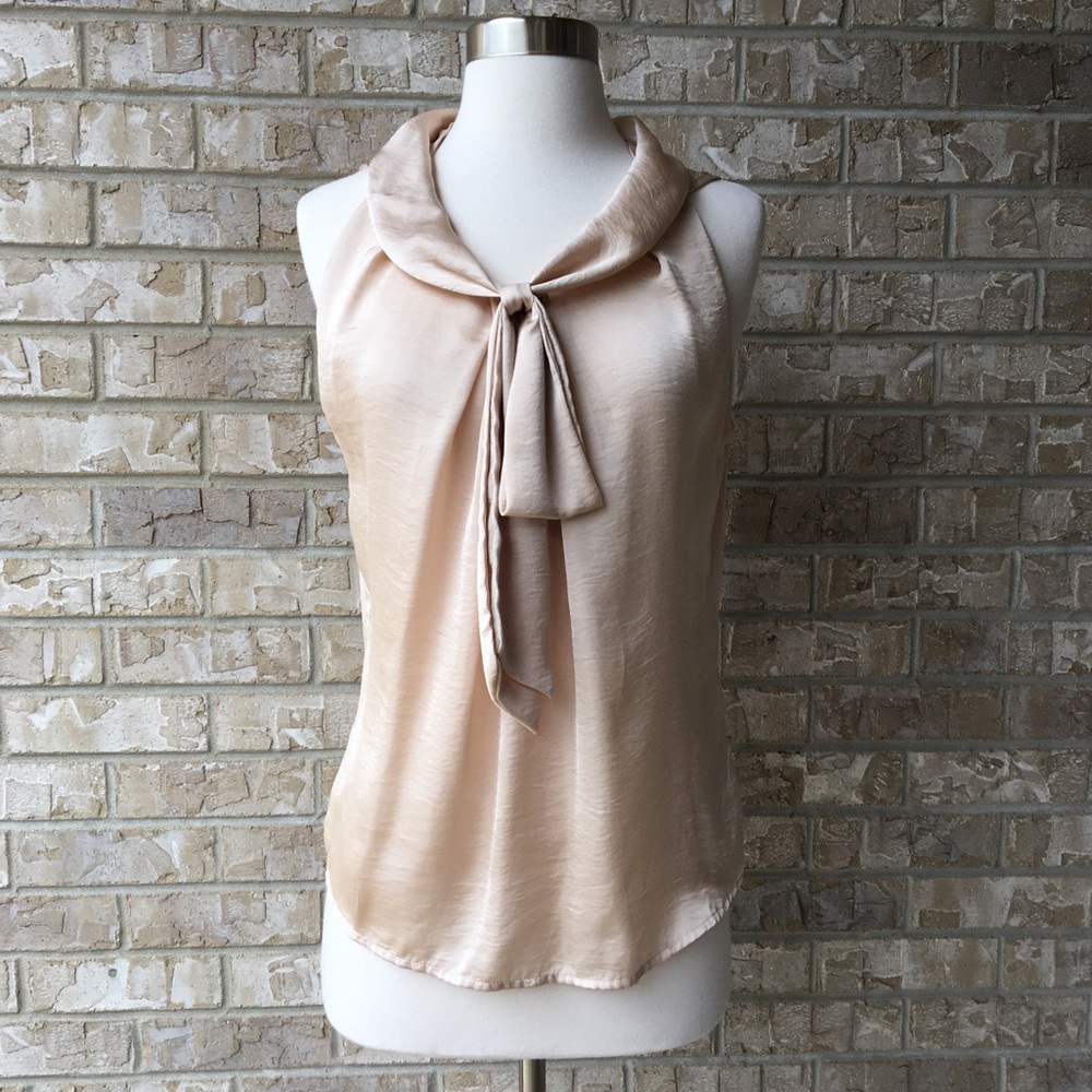 Adiva Sleeveless Top Blouse Size M 🌸